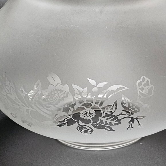 Vintage Silver Glass Hurricane Lamp With Floral Etching 8.5" french country chic - Picture 5 of 9